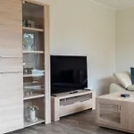 Haus & Appartement *